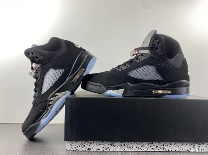 Cheap TBkick (2016) Metallic 5 Retro Black Jordan 845035-003 0503